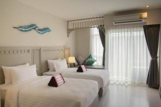 Panphuree Residence - Deluxe Twin Rooms
