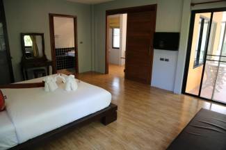 Cocoville Phuket Resort - Luxury Plus Room