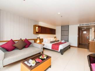 Ashlee Hub Hotel Patong - Deluxe Double or Twin