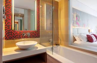 Grand Mercure Phuket Patong - Superior Room with King Bed