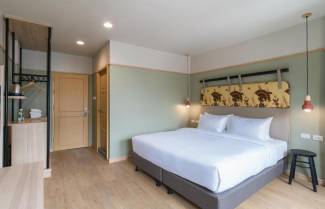 The Blanket Hotel Phuket Town - Deluxe King Or Twin Room