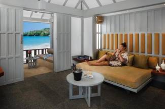 The Surin Phuket - Beach Deluxe Suite