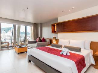 Ashlee Hub Hotel Patong - Deluxe Double or Twin