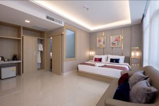 The Elegant Bangkok - Superior Room