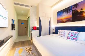 Hotel Clover Patong Phuket - Deluxe Jacuzzi Room