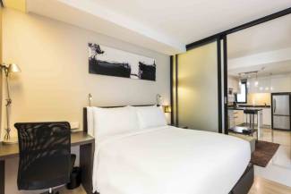 Maitria Hotel Sukhumvit 18 Bangkok – A Chatrium Collection - One-Bedroom Deluxe